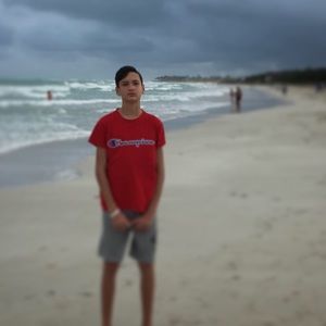 Meet your Posher, Alexis